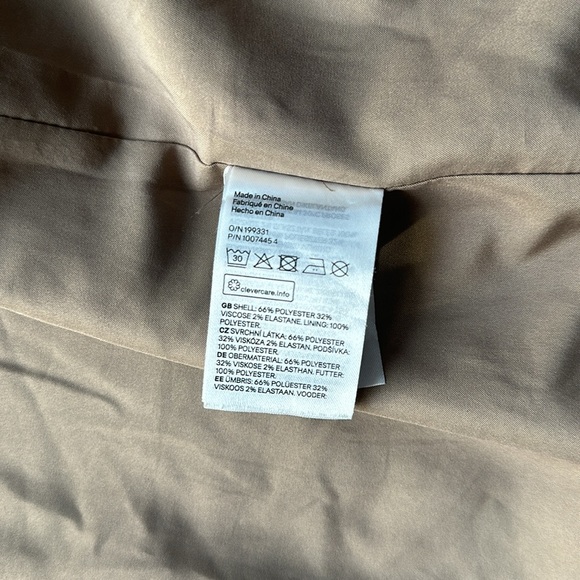 HM Blazer - Sz XL - Picture 5 of 5